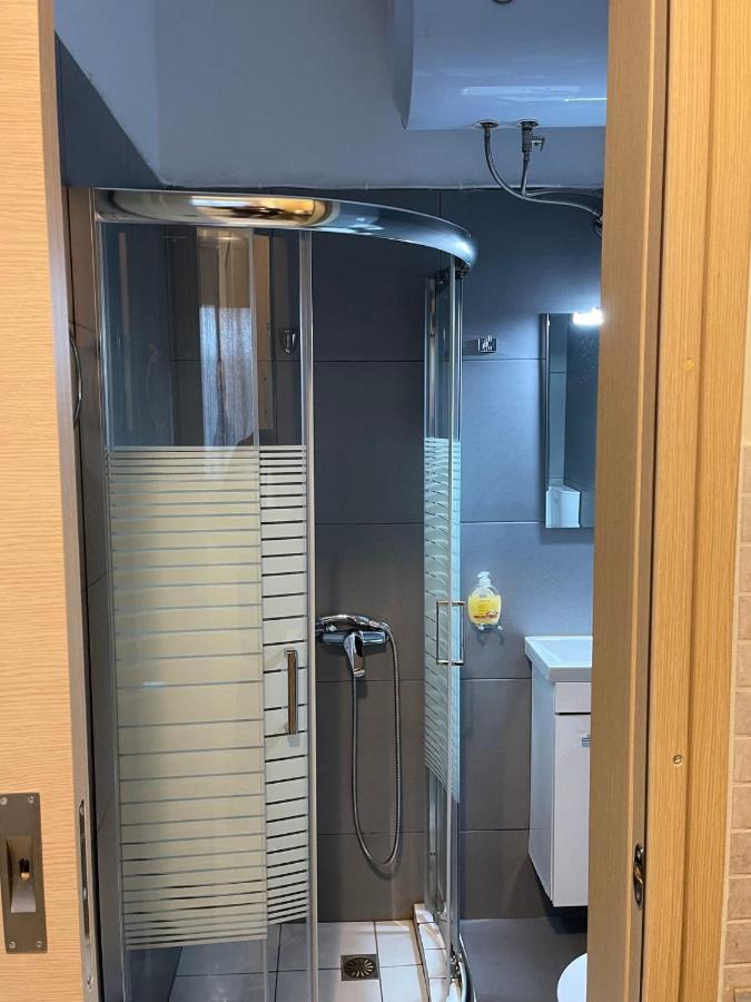 Avr Airport Deluxe Suites 4 Markopoulo Mesogaias Экстерьер фото